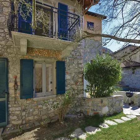 Holiday home Casa Nocciola Nesso