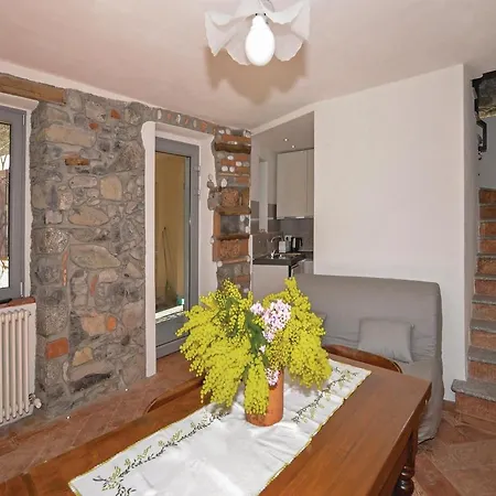 Casa Nocciola Holiday home *